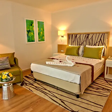 Tth Imperial Hotell